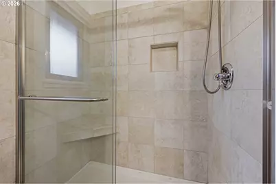 12088 SW King Arthur St #B, King City, OR 97224 - Photo 22