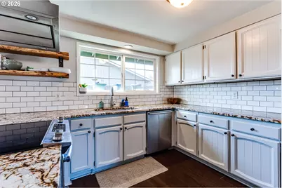 3958 Pam St, Eugene, OR 97402 - Photo 12