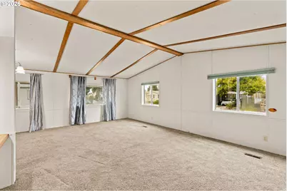 1400 Candlelight Dr #208, Eugene, OR 97402 - Photo 6