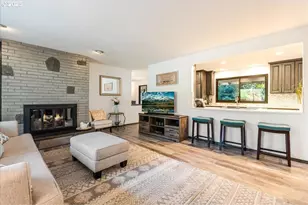 15120 SE Franklin St, Portland, OR 97236 - Photo 8