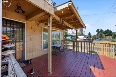 14144 SE Powell Blvd, Portland, OR 97236 - Photo 8