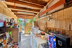 14144 SE Powell Blvd, Portland, OR 97236 - Photo 40