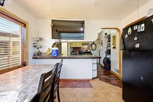 14144 SE Powell Blvd, Portland, OR 97236 - Photo 16