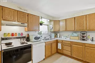 21100 NE Sandy Blvd, Fairview, OR 97024 - Photo 8