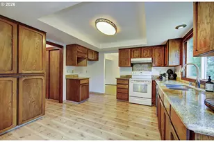 7206 NE Meadows Dr, Vancouver, WA 98662 - Photo 10