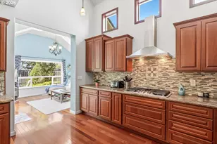 30777 SW Kensington Dr, Wilsonville, OR 97070 - Photo 10