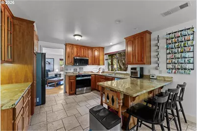 7001 Welch Ct, Brookings, OR 97415 - Photo 6