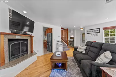 7001 Welch Ct, Brookings, OR 97415 - Photo 4