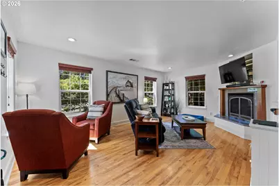 7001 Welch Ct, Brookings, OR 97415 - Photo 2