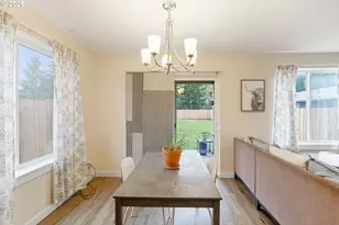 3902 Hawthorne Ave, Salem, OR 97301 - Photo 6