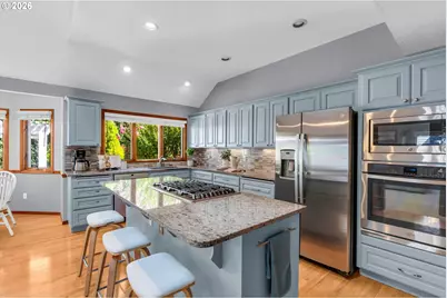 5657 Grand Oaks Dr, Lake Oswego, OR 97035 - Photo 16