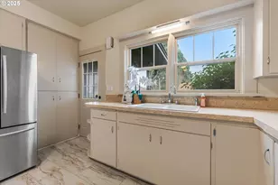 965 N 4th Ave, Stayton, OR 97383 - Photo 16