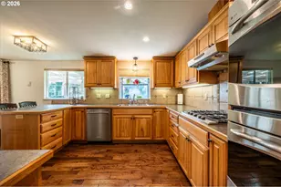 94032 Brush Ln, Coos Bay, OR 97420 - Photo 4