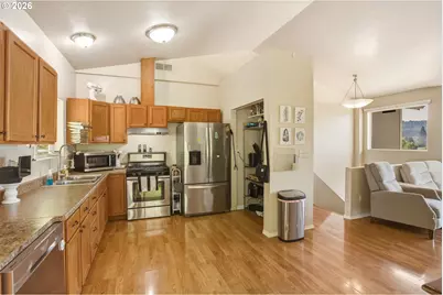 340 Kalapuya Way, Cottage Grove, OR 97424 - Photo 14