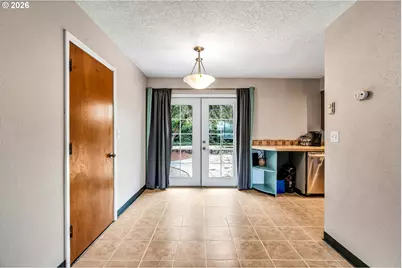 309 NE 94th Ave, Vancouver, WA 98664 - Photo 8