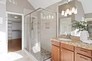 5834 Ridgetop Ct, Lake Oswego, OR 97035 - Photo 26