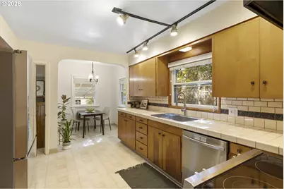 1816 SE 12th Ave, Portland, OR 97214 - Photo 16