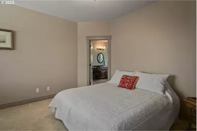 6147 Quail Hollow St, Salem, OR 97306 - Photo 34