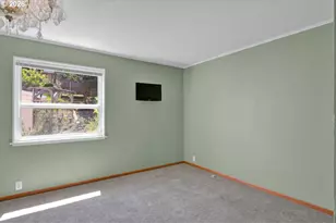 28242 Cottage Grove Lorane Rd, Cottage Grove, OR 97424 - Photo 26