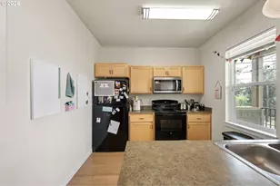 443 E 16th Ave, Eugene, OR 97401 - Photo 26