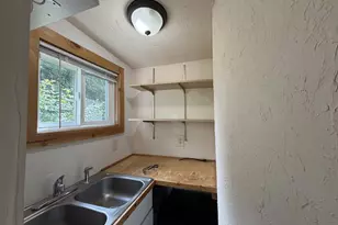 310 1/2 E 31st Ave, Eugene, OR 97405 - Photo 34