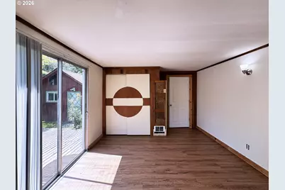 310 1/2 E 31st Ave, Eugene, OR 97405 - Photo 16