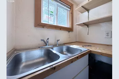 310 1/2 E 31st Ave, Eugene, OR 97405 - Photo 34