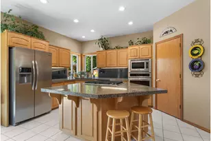 366 SW 37th Cir, Gresham, OR 97080 - Photo 12