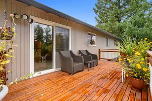 555 SW 7th St, Gresham, OR 97080 - Photo 38