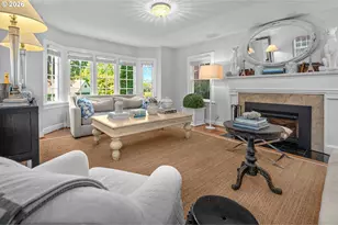 2798 SW Old Orchard Rd, Portland, OR 97201 - Photo 2