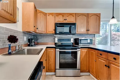 535 River Loop 2, Eugene, OR 97404 - Photo 8