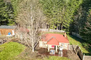 92976 Deadwood Creek Rd, Deadwood, OR 97430 - Photo 44