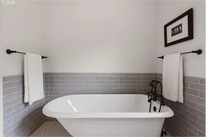 806 Washington St, Oregon City, OR 97045 - Photo 32