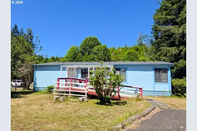 1050 N Cedar Point Rd #D4, Coquille, OR 97423 - Photo 1