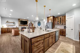 825 S Goose Loop, Ridgefield, WA 98642 - Photo 10