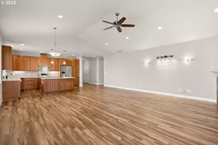 117 NW Cyn Crk Dr, McMinnville, OR 97128 - Photo 6