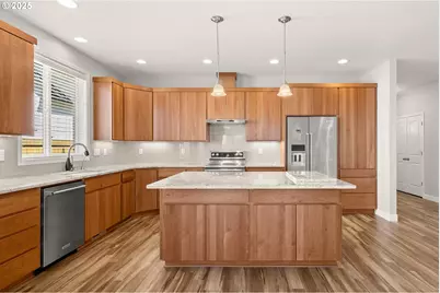 117 NW Canyon Creek Dr, McMinnville, OR 97128 - Photo 4