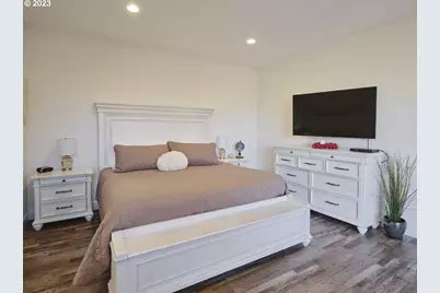 526 3rd St, Woodland, WA 98674 - Photo 22