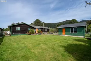 160 NE 20th Ave, Rockaway Beach, OR 97136 - Photo 4