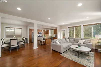 16980 SW 133rd Ter, King City, OR 97224 - Photo 4