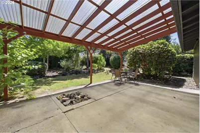 2277 Churchill St, Eugene, OR 97405 - Photo 30