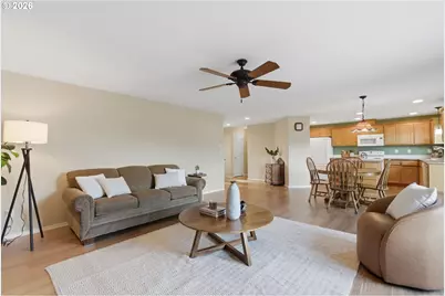 671 Mary Dr, Molalla, OR 97038 - Photo 12