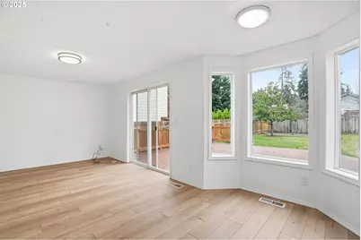 16705 SE Kingsridge Ct, Milwaukie, OR 97267 - Photo 18