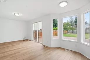 16705 SE Kingsridge Ct, Milwaukie, OR 97267 - Photo 18