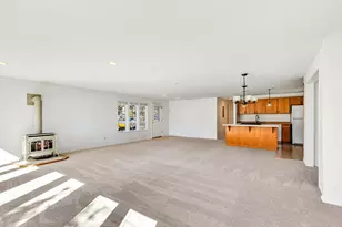 1120 S Columbia St, Seaside, OR 97138 - Photo 12