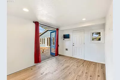 1120 S Columbia St, Seaside, OR 97138 - Photo 38