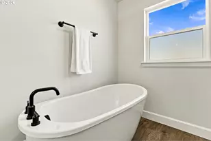 850 E Kinsley Ave, Hermiston, OR 97838 - Photo 30