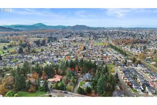 766 South 47th Place, Springfield, OR 97478 - Photo 38