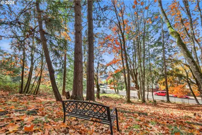 766 S 47th Pl, Springfield, OR 97478 - Photo 40