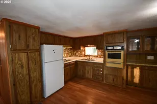 911 Kingsley St, The Dalles, OR 97058 - Photo 24
